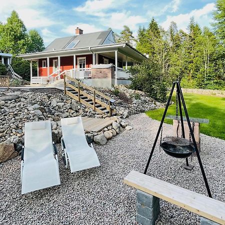 Gorgeous Home In Laholm With Kitchen Buitenkant foto